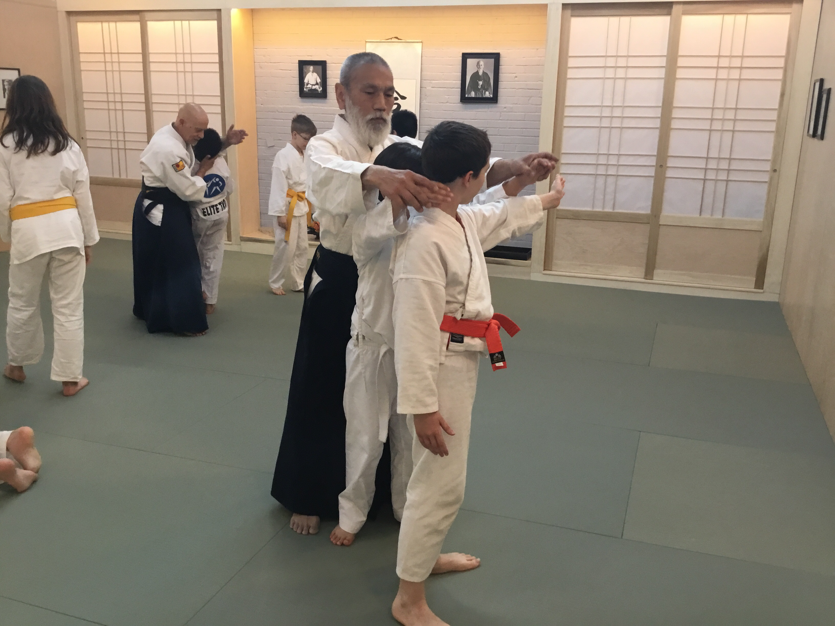 family-2019-AOM-GO-8